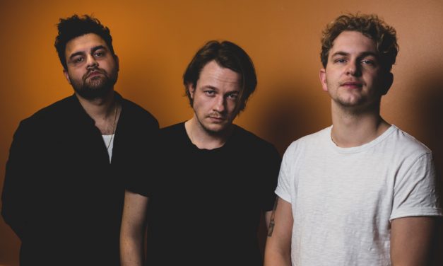 Diplomatic Immunity: Rocken mangler en Jesus