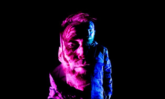 Schwarze Fiktion: Intens forelskelse i en digital tidsalder