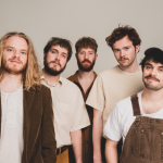 Little Winter: En sang til alle Julia’erne derude